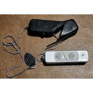 MINOX Wetzlar III Subminiature Spy Camera Complan f/3.5 15mm Case & Chain